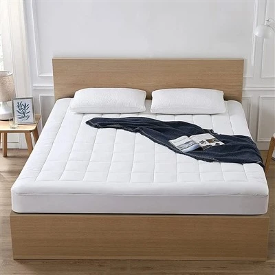 Topper Kasur Berisi Polyester